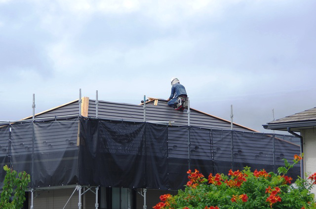 屋根カバー工法