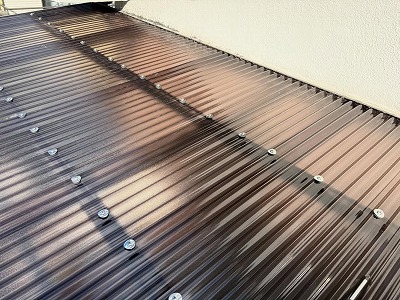 テラス屋根の波板交換|暗かったお庭がパッと明るくなりました!(香芝市) アフター画像